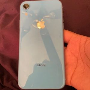 iPhone XR T-Mobile 64gb blue